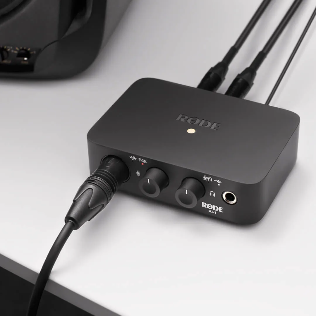 RODE AI-1  - View 4