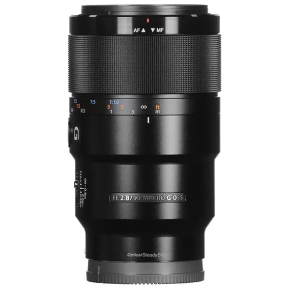 Sony FE 90mm F2.8 Macro G OSS - View 1